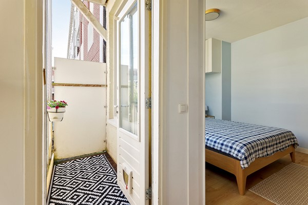 Medium property photo - Van Boetzelaerstraat 24-2, 1051 CW Amsterdam